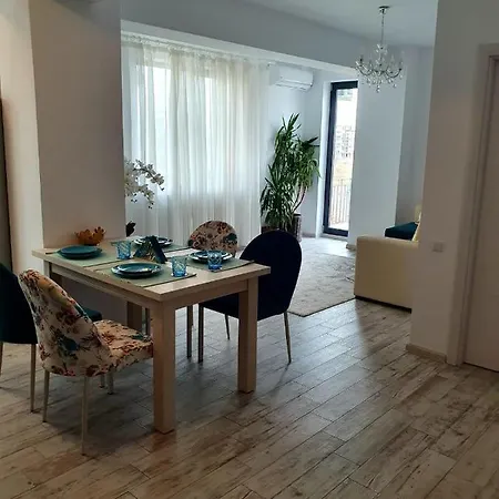 Apartament 2 Camere ナボダリ
