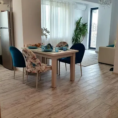 Apartament 2 Camere アパート *