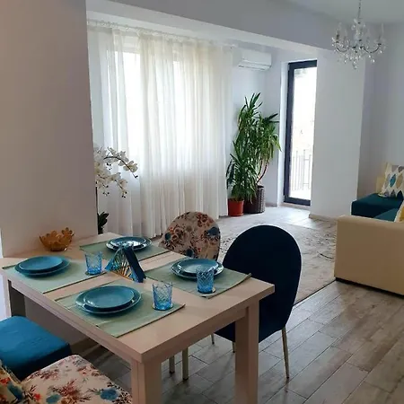 Apartament 2 Camere アパート ナボダリ